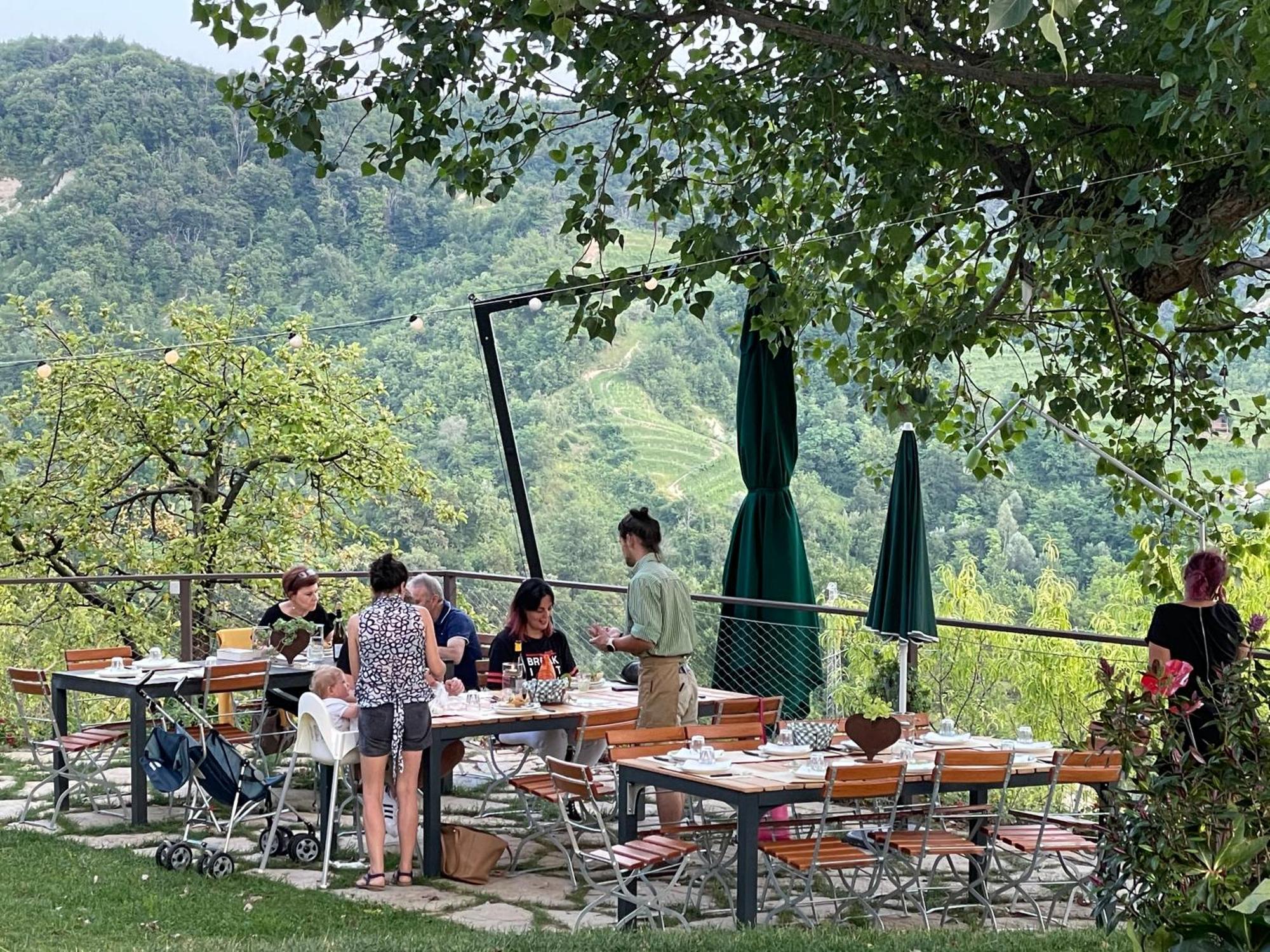 Agriturismo Le Noci Tarzo Bagian luar foto